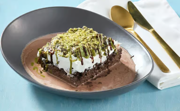 ChocMilkCake-Pistachio